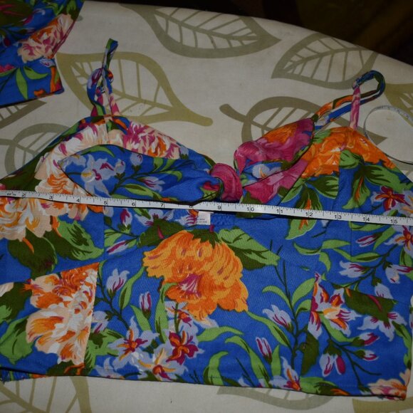Tropical 2-Piece Set (Cropped tank and skort) - Picture 2 of 9